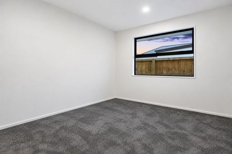 Photo of property in 21 Oakmill Drive, Casebrook, Christchurch, 8051