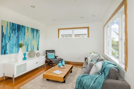 Photo of property in 1/3 Fentham Road, Hauraki, Auckland, 0622