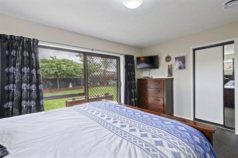 Photo of property in 7a Factory Road, Belfast, Christchurch, 8051