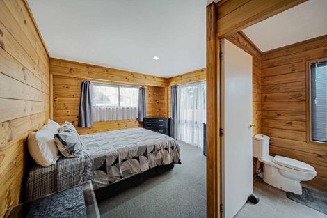 Photo of property in 32a Cargill Street, Papakura, 2110