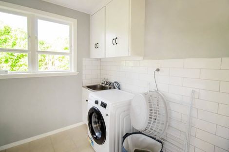 Photo of property in 51 Lincoln Street, Ashhurst, 4810