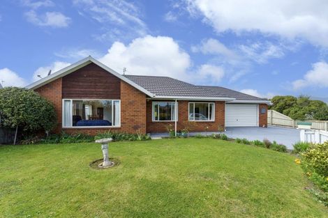 Photo of property in 17 Seascape Gardens, Bromley, Christchurch, 8062