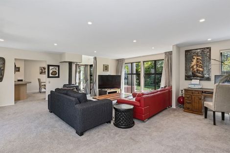 Photo of property in 14 Cam Place, Harewood, Christchurch, 8051