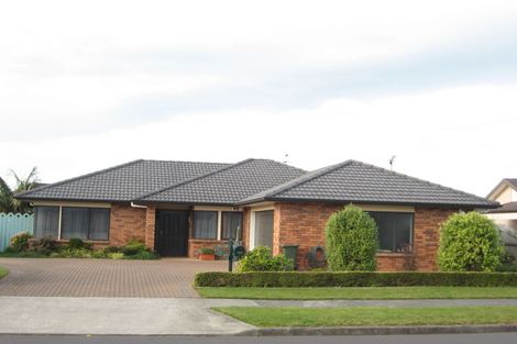 Photo of property in 42 Glenross Drive, Wattle Downs, Auckland, 2103