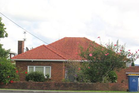 Photo of property in 1/9 Pleasant Road, Glen Eden, Auckland, 0602