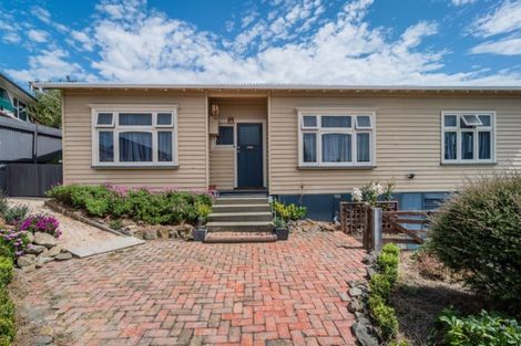 Photo of property in 32 Regent Street, West End, Timaru, 7910