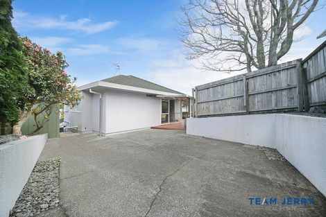Photo of property in 2/9 Mccrystal Avenue, Bucklands Beach, Auckland, 2012