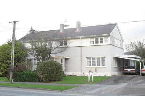 Photo of property in 126 Oxford Terrace, Epuni, Lower Hutt, 5011