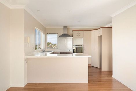 Photo of property in 17 Lemon Grove Avenue, Otumoetai, Tauranga, 3110