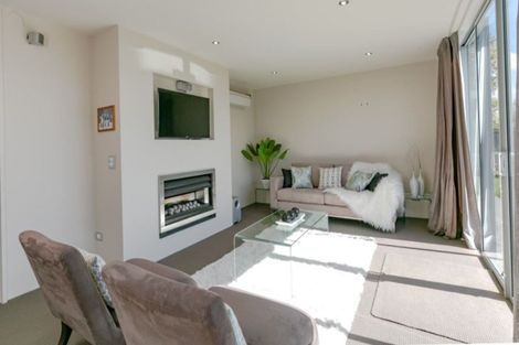 Photo of property in 95 Dover Street, St Albans, Christchurch, 8014