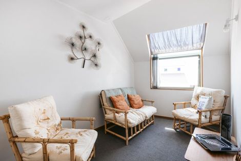 Photo of property in 62f Maunganui Road, Mount Maunganui, 3116