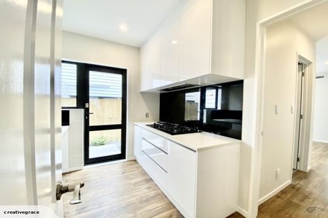 Photo of property in 15 Hikuawa Road, Flat Bush, Auckland, 2019