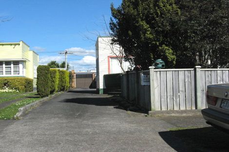 Photo of property in 1/6 Cornwall Street, Brooklands, New Plymouth, 4310