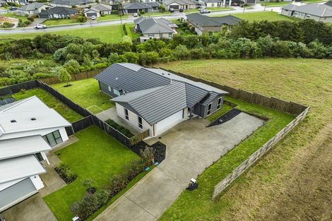 Photo of property in 37d Helenvale Crescent, Pokeno, 2402