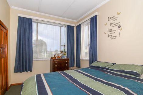 Photo of property in 1 Webb Street, Westport, 7825