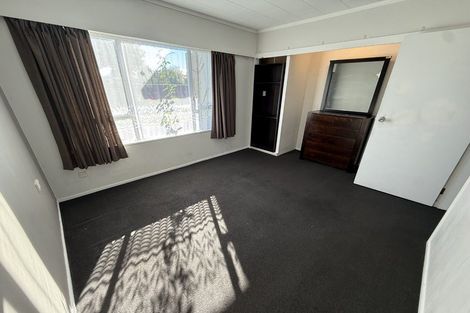 Photo of property in 1 Luxton Place, Rangiora, 7400