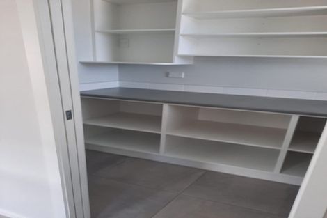 Photo of property in 284 Dixon Road, Fitzroy, Hamilton, 3206