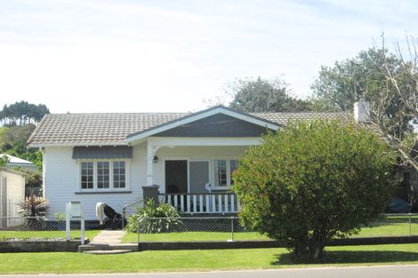 Photo of property in 165 Whitaker Street, Whataupoko, Gisborne, 4010