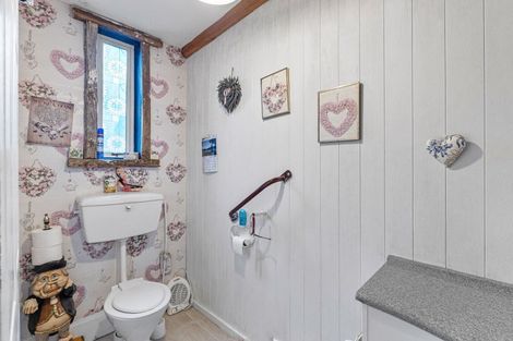 Photo of property in 32 Cuba Street, Marton, 4710