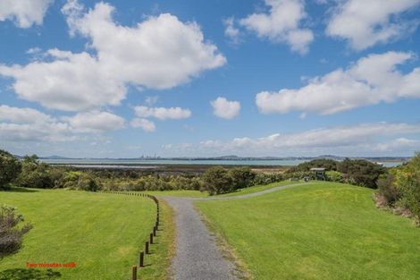 Photo of property in 8 Cellarmans Street, Te Atatu Peninsula, Auckland, 0610