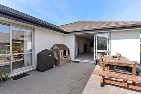 Photo of property in 4 Urihia Street, Marshland, Christchurch, 8083