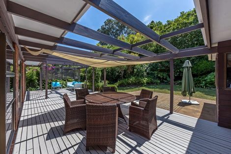 Photo of property in 20 Zita Avenue, Matakatia, Whangaparaoa, 0930