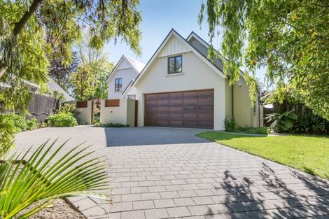 Photo of property in 374 Sawyers Arms Road, Harewood, Christchurch, 8051