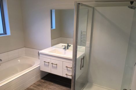 Photo of property in 11a Centennial Avenue, Riccarton, Christchurch, 8041