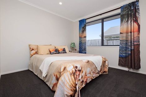 Photo of property in 10 Sophora Place, Papamoa Beach, Papamoa, 3118