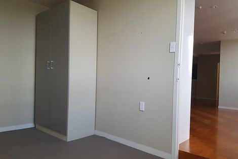 Photo of property in 13 Bruce Road, Glenfield, Auckland, 0629