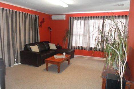 Photo of property in 17d Thames Street, Welbourn, New Plymouth, 4310