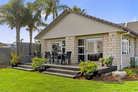Photo of property in 31 Bucklands Crescent, Papamoa Beach, Papamoa, 3118