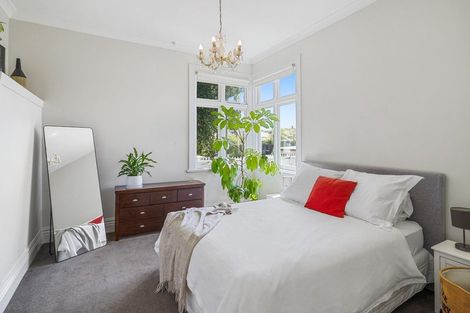 Photo of property in 1/1004 Colombo Street, St Albans, Christchurch, 8014