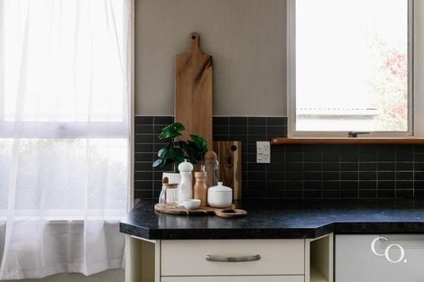 Photo of property in 436a Southland Place, Raureka, Hastings, 4120