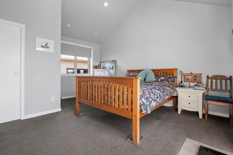 Photo of property in 9 Shortt Avenue, Mangere Bridge, Auckland, 2022