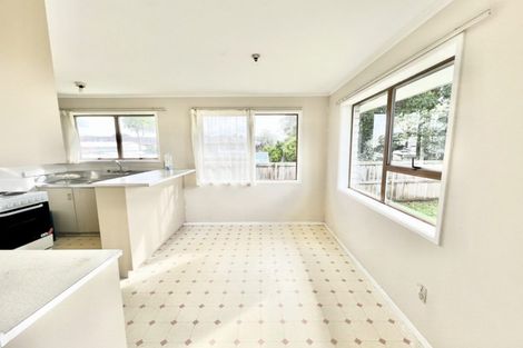 Photo of property in 1/45 Blacklock Avenue, Henderson, Auckland, 0612