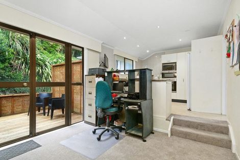 Photo of property in 49 Woodman Drive, Tawa, Wellington, 5028