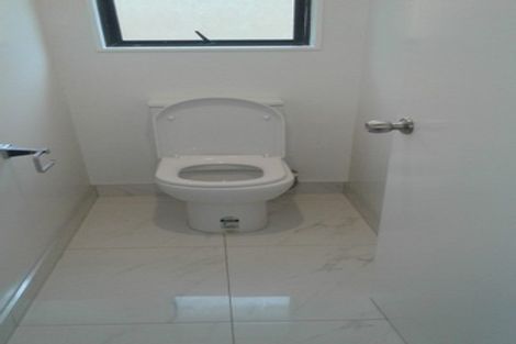 Photo of property in 12 Arde Place, Massey, Auckland, 0614