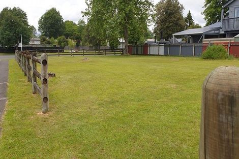 Photo of property in 1 Te Reiti Tamara Grove, Turangi, 3334