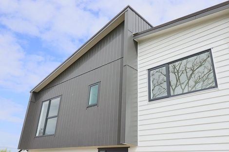 Photo of property in 62a Glenmore Road, Sunnyhills, Auckland, 2010