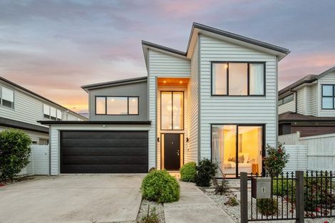 Photo of property in 8 Thomas Rielly Avenue, Hobsonville, Auckland, 0616