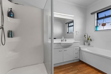 Photo of property in 12 Ocean View Road, Coastlands, Whakatane, 3120