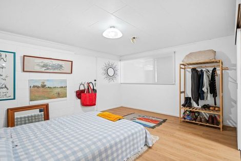 Photo of property in 1 Munro Street, Onerahi, Whangarei, 0110