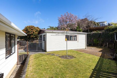Photo of property in 70 Pembroke Street, Westown, New Plymouth, 4310