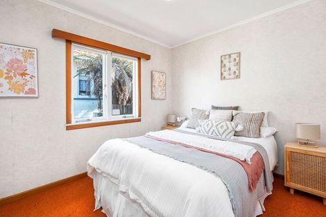 Photo of property in 8 Third Avenue, Avenues, Whangarei, 0110