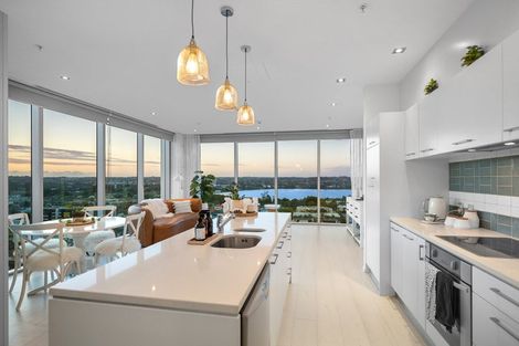 Photo of property in Sentinel Apartments, 1604/3 Northcroft Street, Takapuna, Auckland, 0622