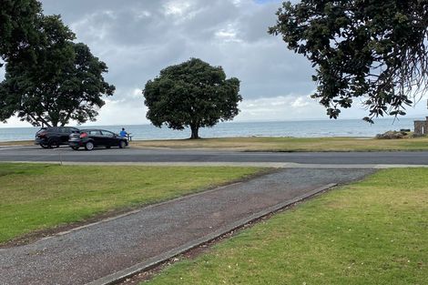 Photo of property in 43 Arkles Strand, Arkles Bay, Whangaparaoa, 0932