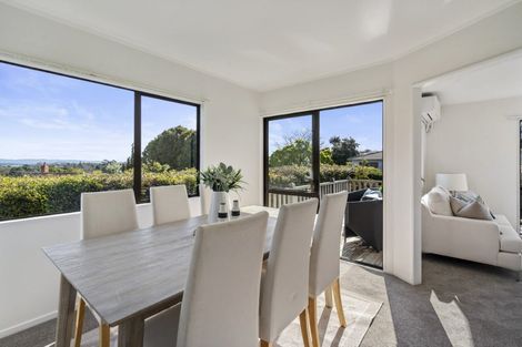 Photo of property in 2/49 Merani Street, Belmont, Auckland, 0622