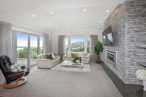 Photo of property in 2 Challenger Lane, Redcliffs, Christchurch, 8081