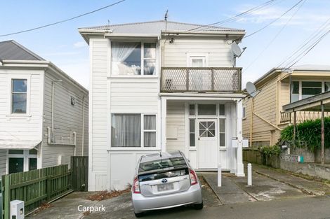 Photo of property in 2/17 Hall Street, Newtown, Wellington, 6021